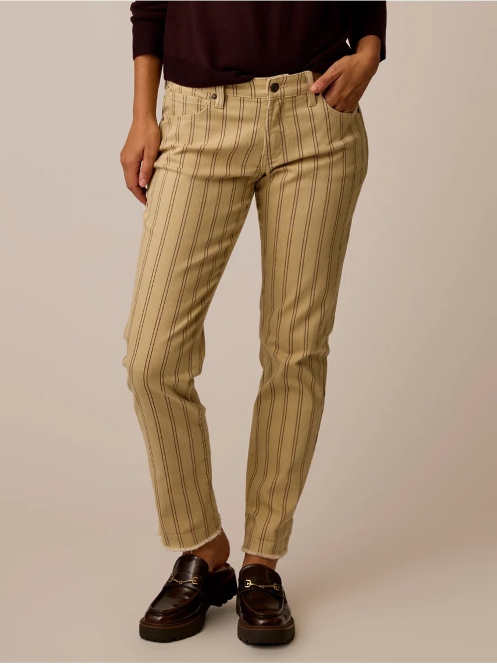 Carve Designs Pinstripe Carson Boyfriend Jeans NWT